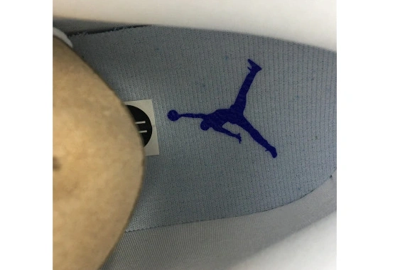 Rep EP 554724-451 ROYAL AIR HYPER JORDAN HYPER MID 1 VIOLET-WHITE 554724-451 0407